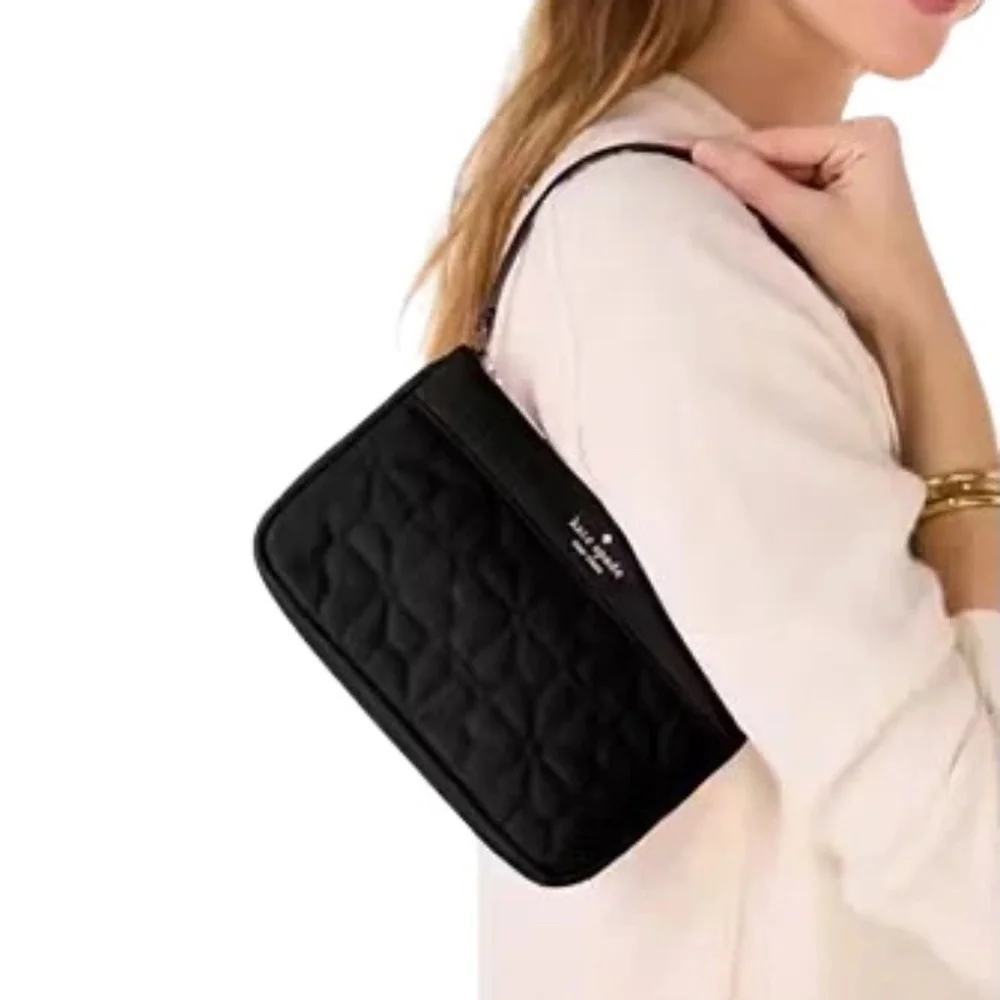 KATE SPADE Spade Flower Quilted Fabric Convertible Wristlet Black KK255 EUC